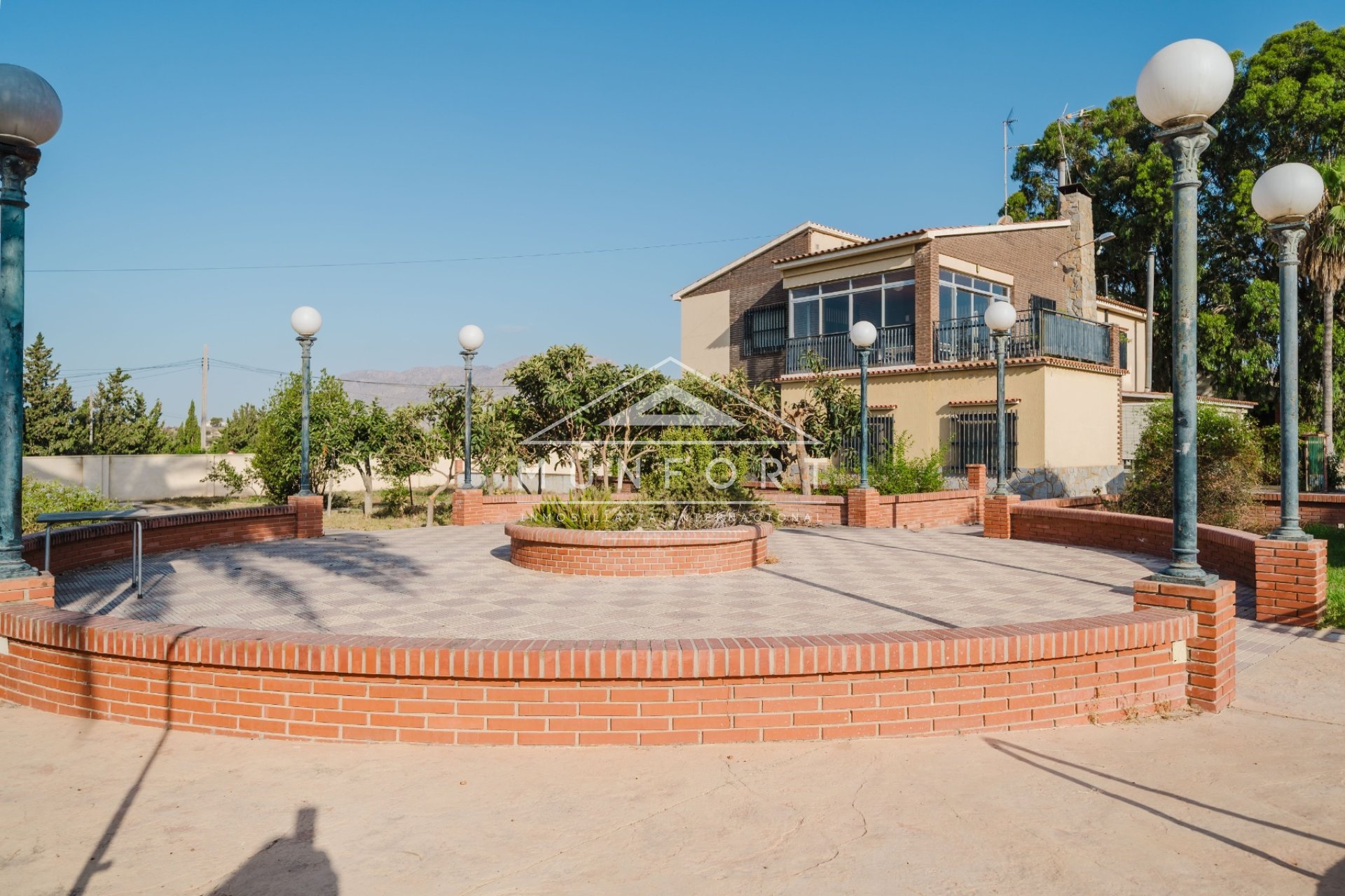 Segunda mano - Casas de campo -
ALICANTE - Alicante