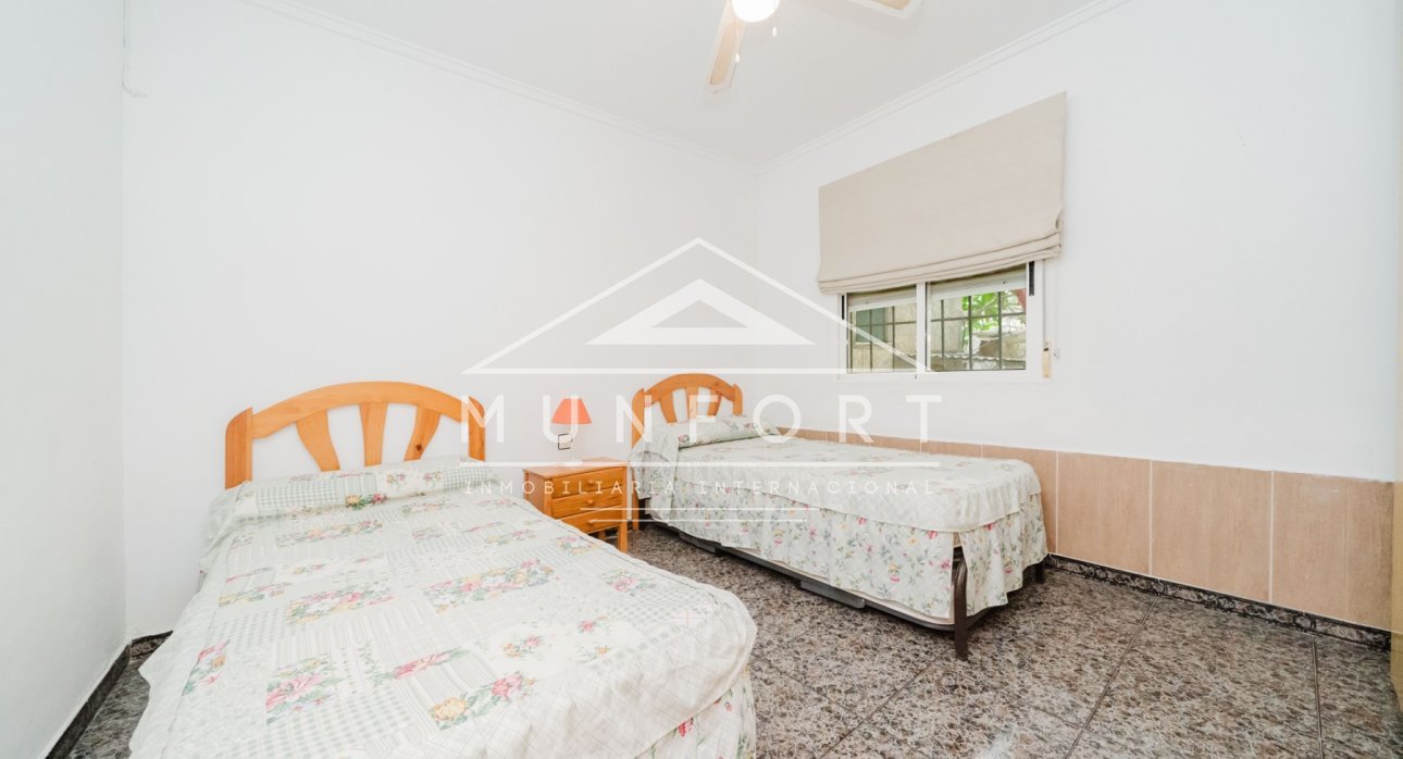 Segunda mano - Casas de campo -
Guardamar del Segura