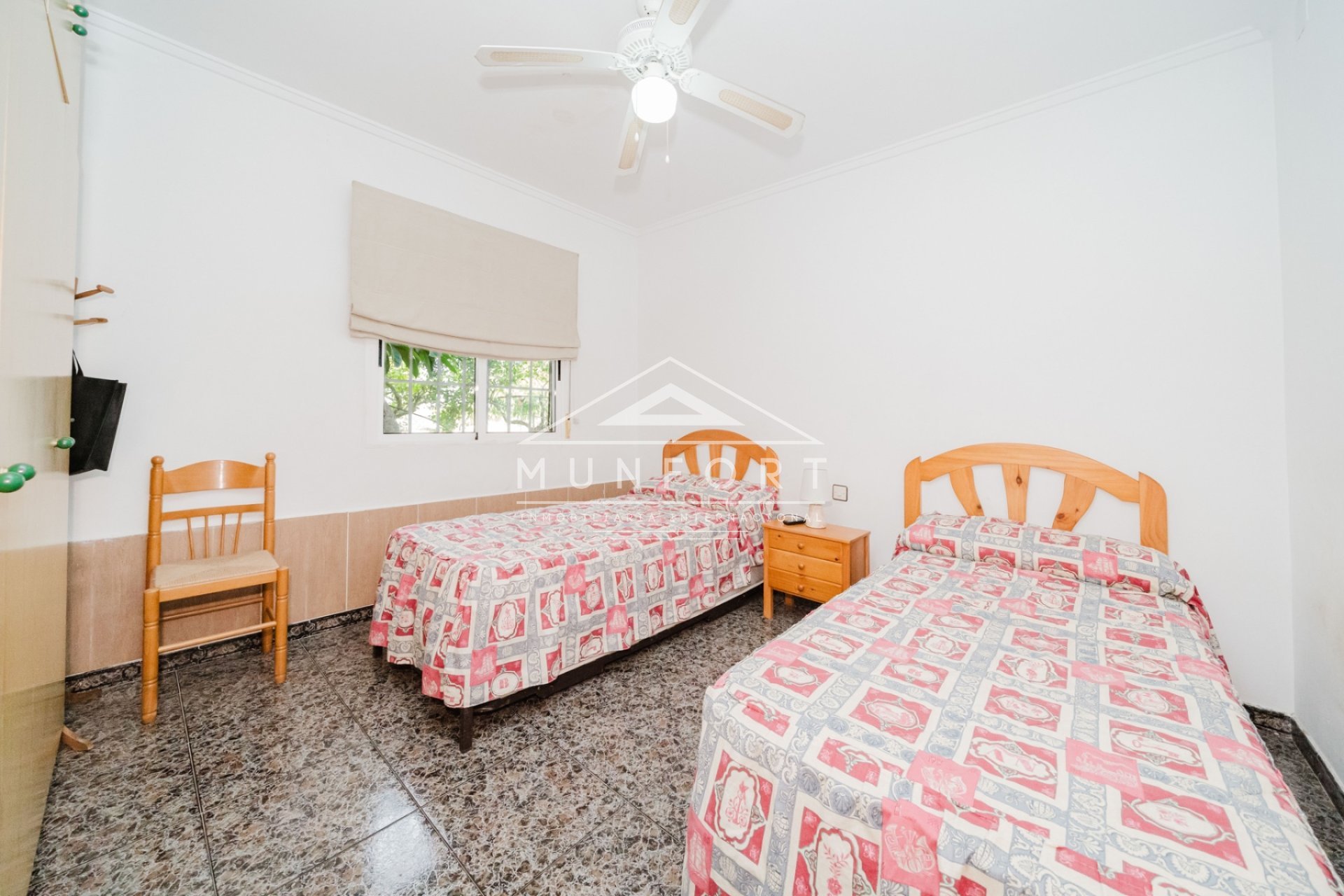 Segunda mano - Casas de campo -
Guardamar del Segura