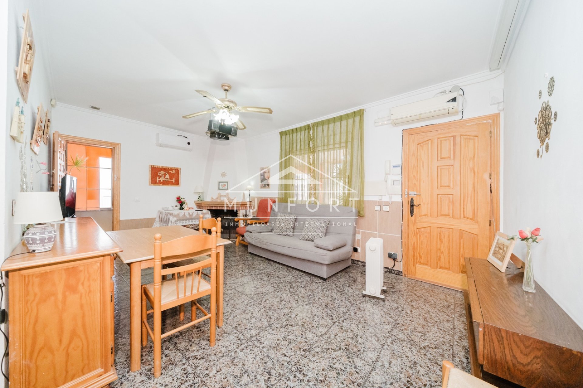 Segunda mano - Casas de campo -
Guardamar del Segura