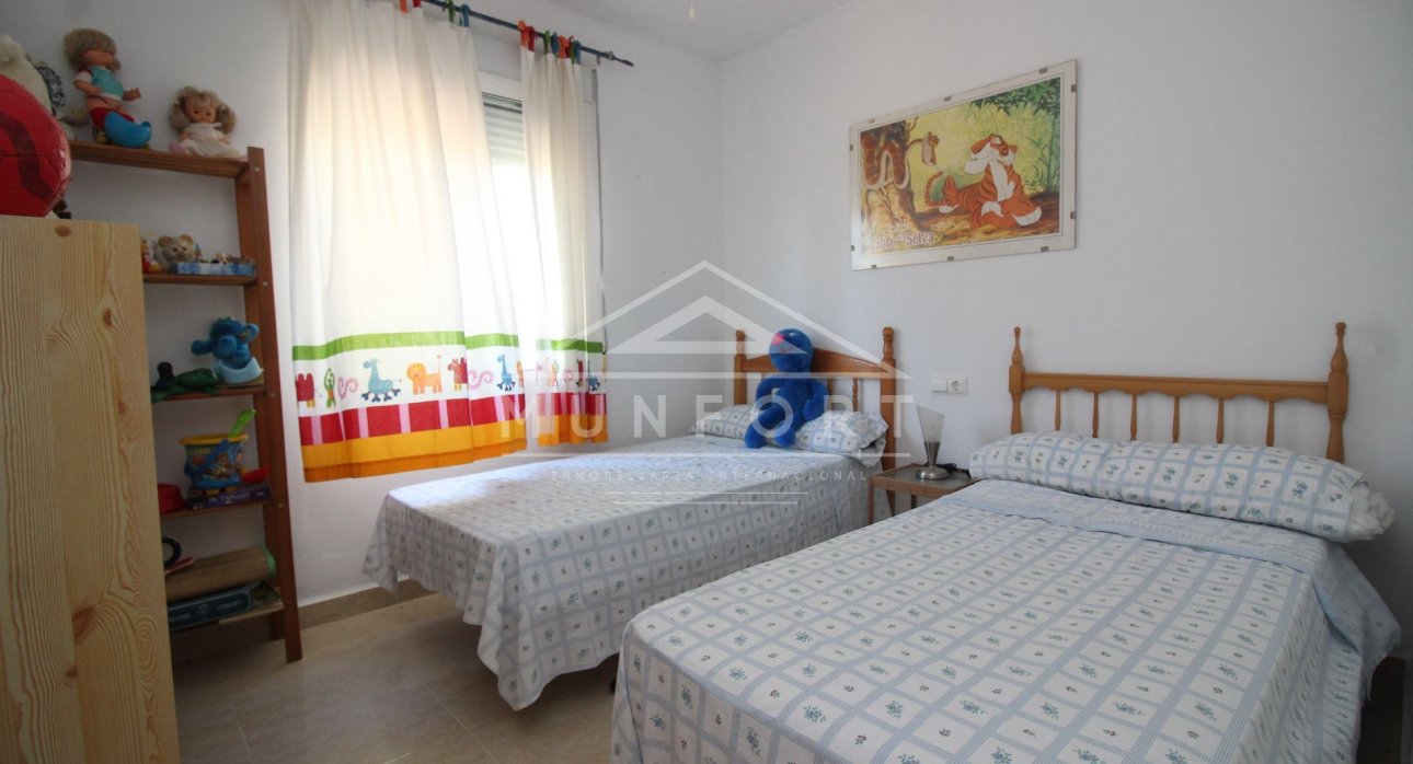 Segunda mano - Casas de campo -
Murcia
