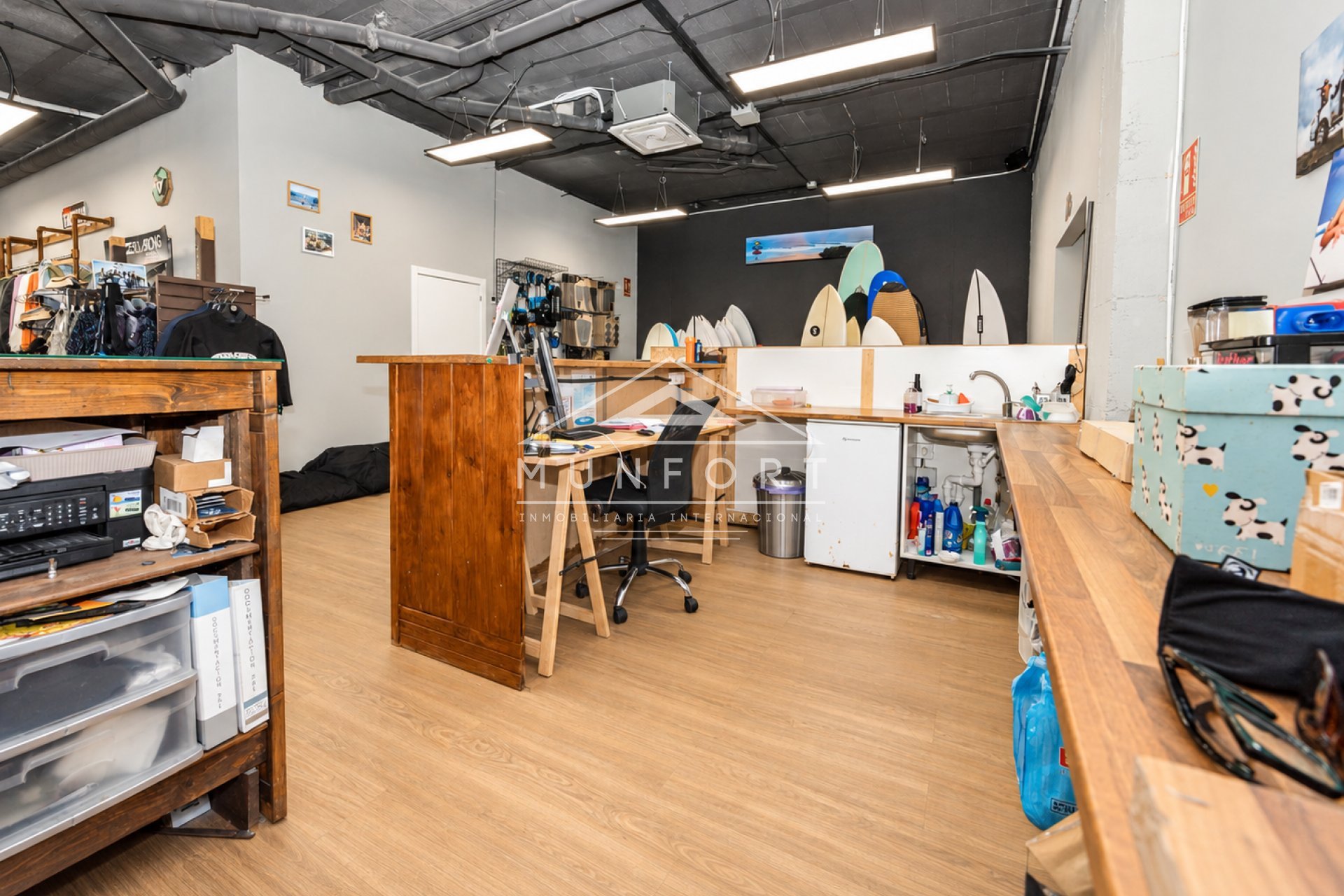 Segunda mano - Locales comerciales -
Guardamar del Segura