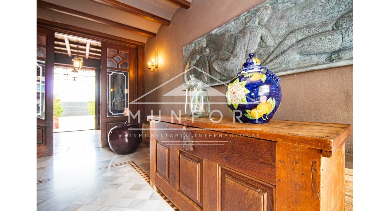 Segunda mano - Locales comerciales -
Orihuela Costa - Dehesa de Campoamor