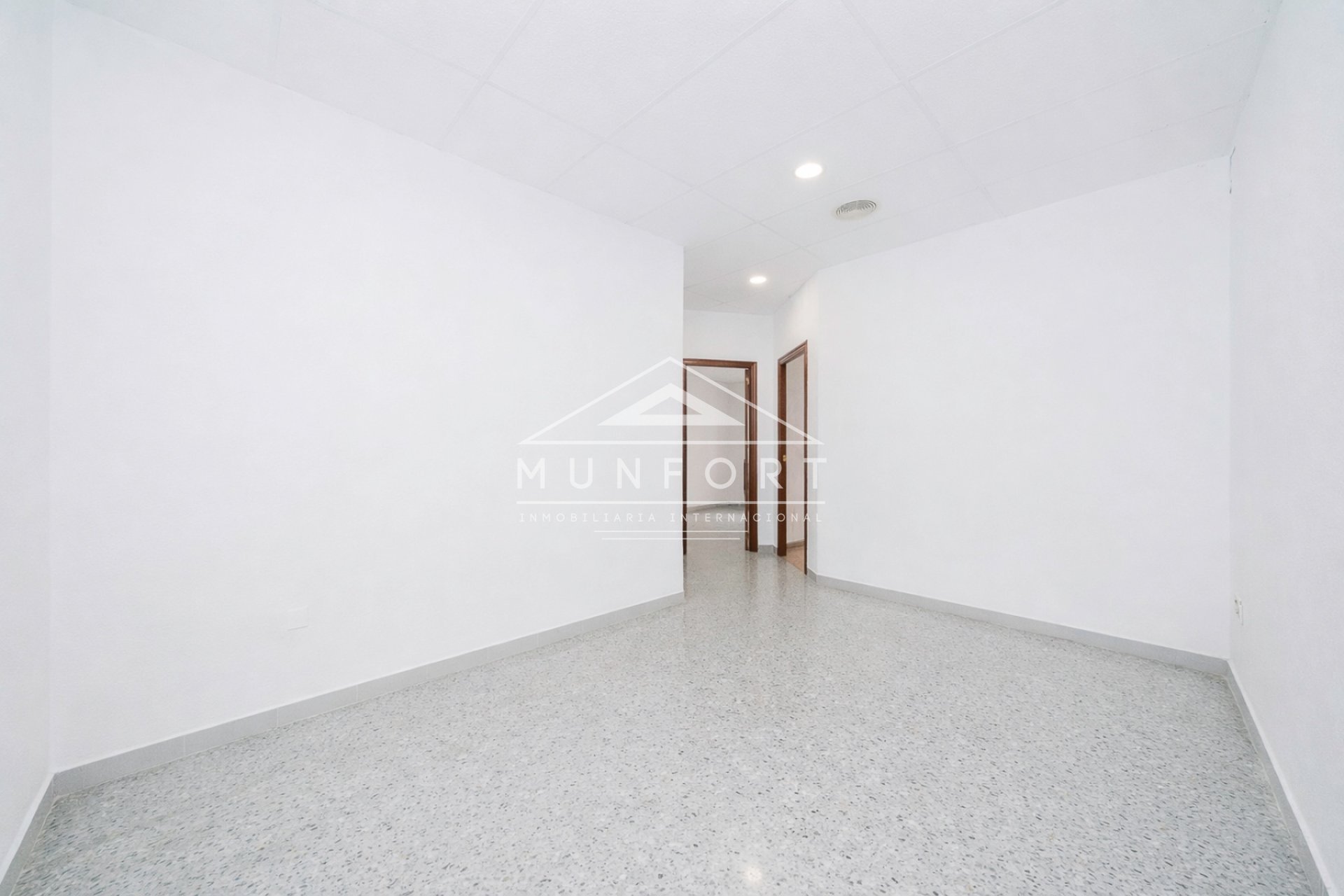 Segunda mano - Oficinas -
Murcia