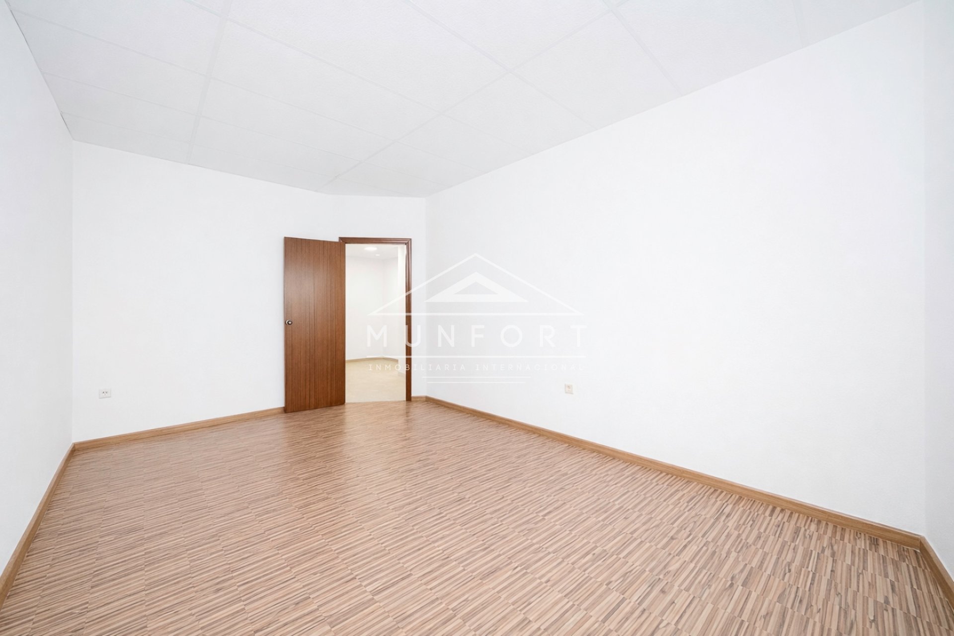 Segunda mano - Oficinas -
Murcia