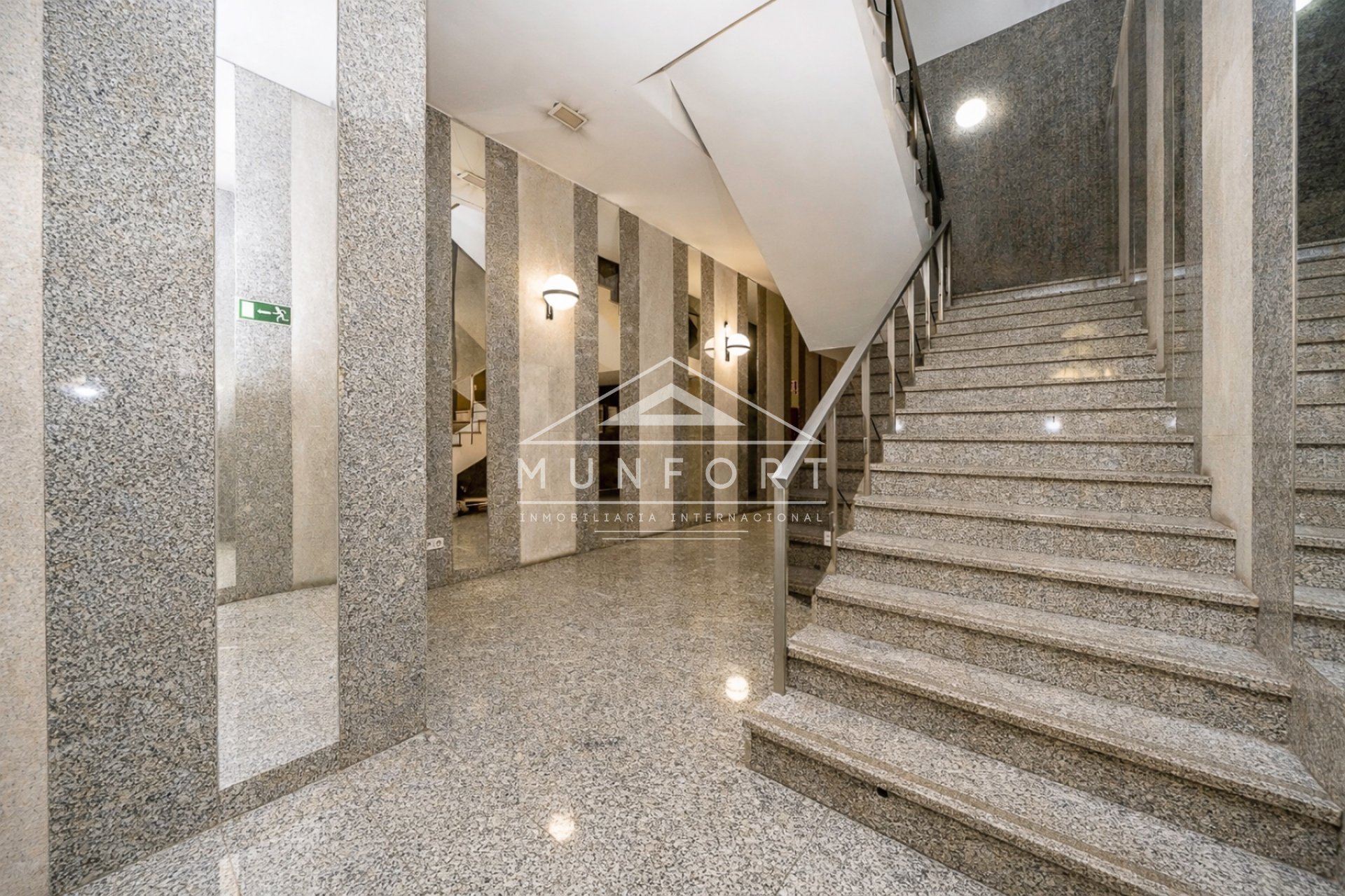 Segunda mano - Oficinas -
Murcia