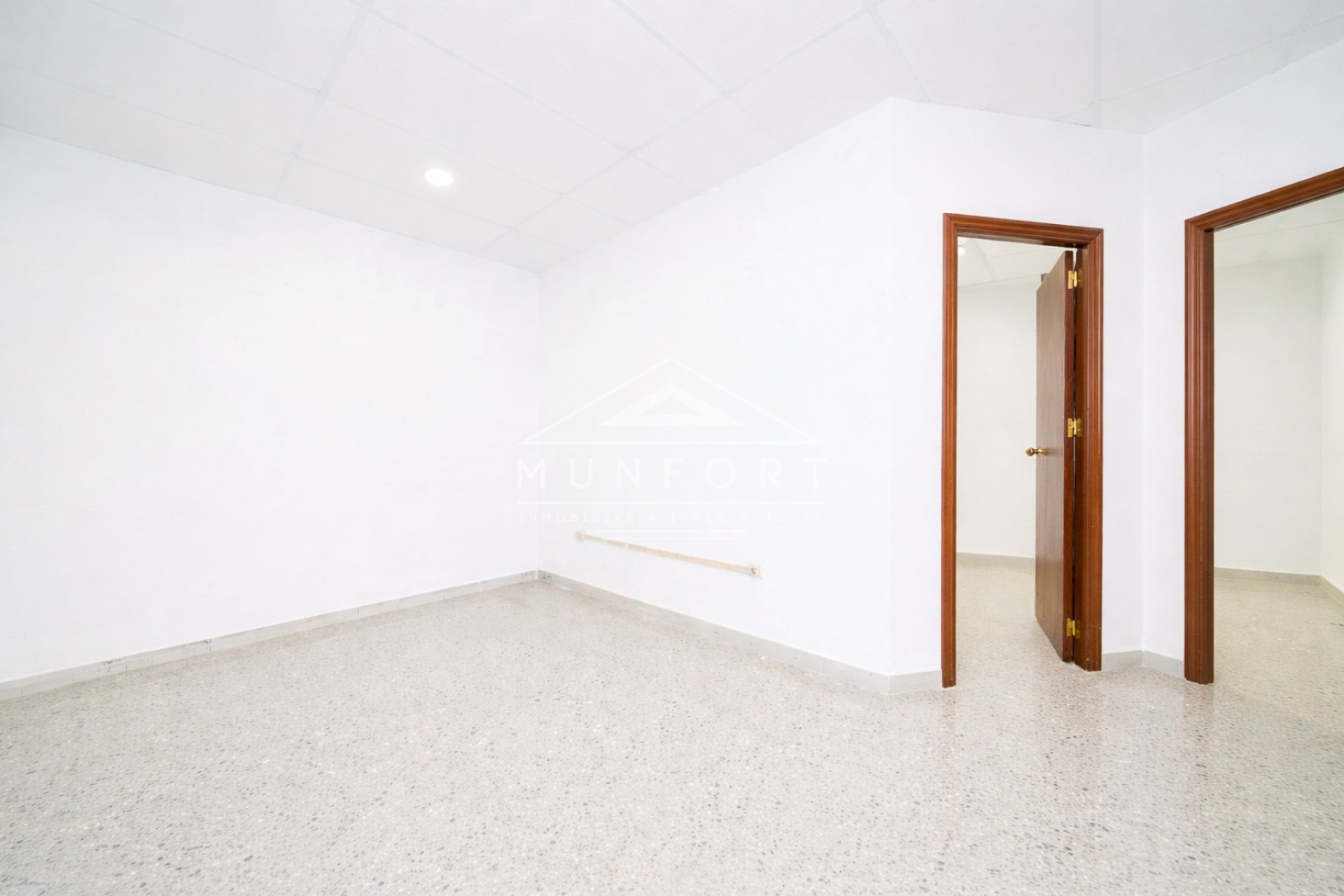 Segunda mano - Oficinas -
Murcia