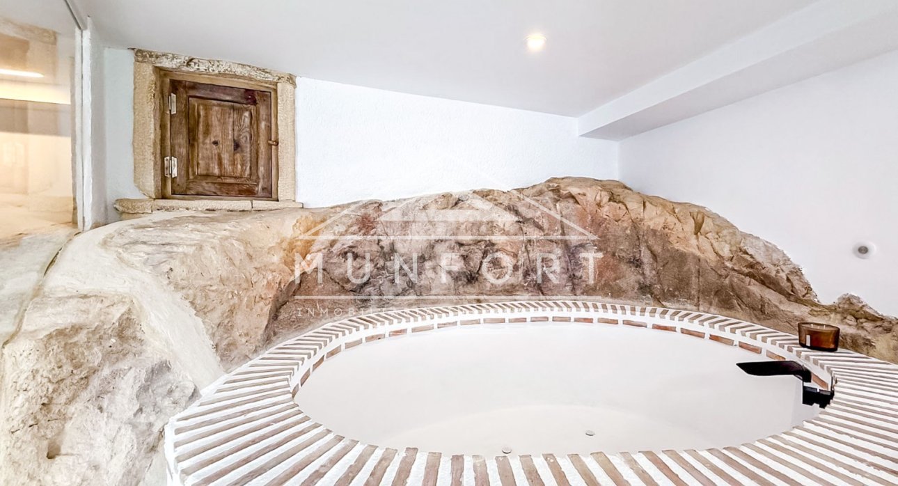 Segunda mano - Villas -
Albacete - Elche de la Sierra/Villares