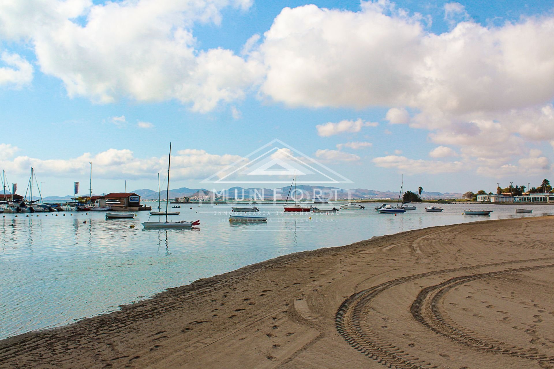 Segunda mano - Villas -
Alcázares, Los - Los Narejos