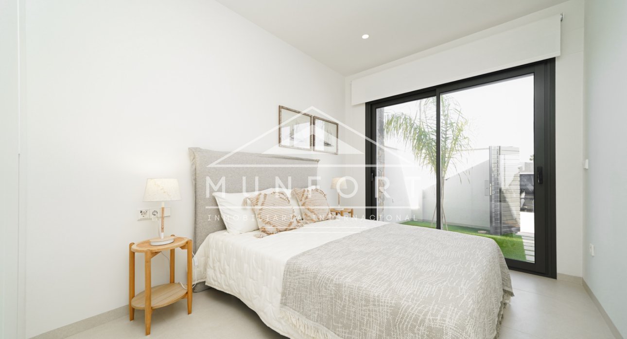 Segunda mano - Villas -
Alcázares, Los