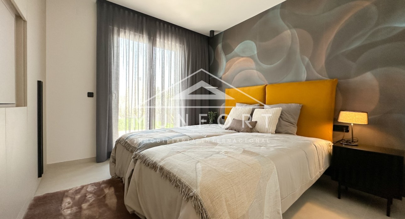 Segunda mano - Villas -
Algorfa - Club de Golf La Finca - Algorfa