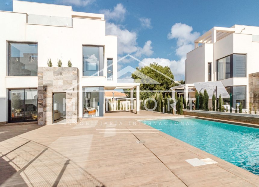 Segunda mano - Villas -
Cartagena - La Manga