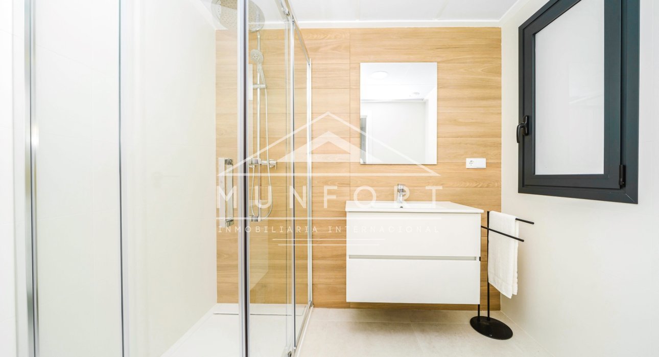 Segunda mano - Villas -
Cox