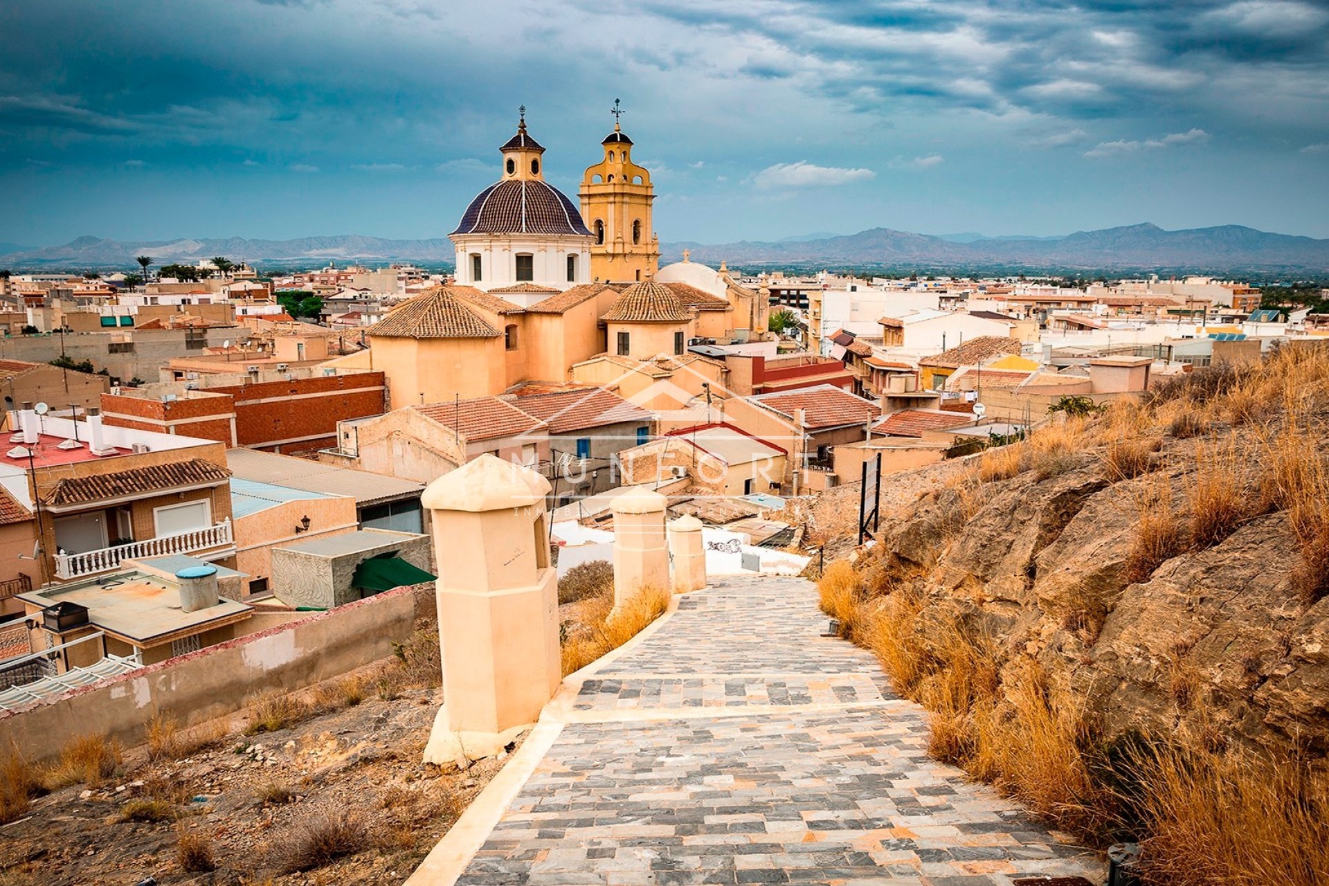 Segunda mano - Villas -
Cox