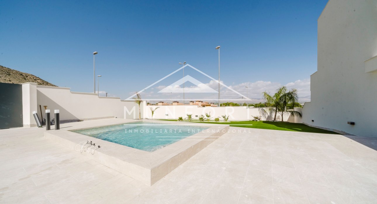 Segunda mano - Villas -
Cox