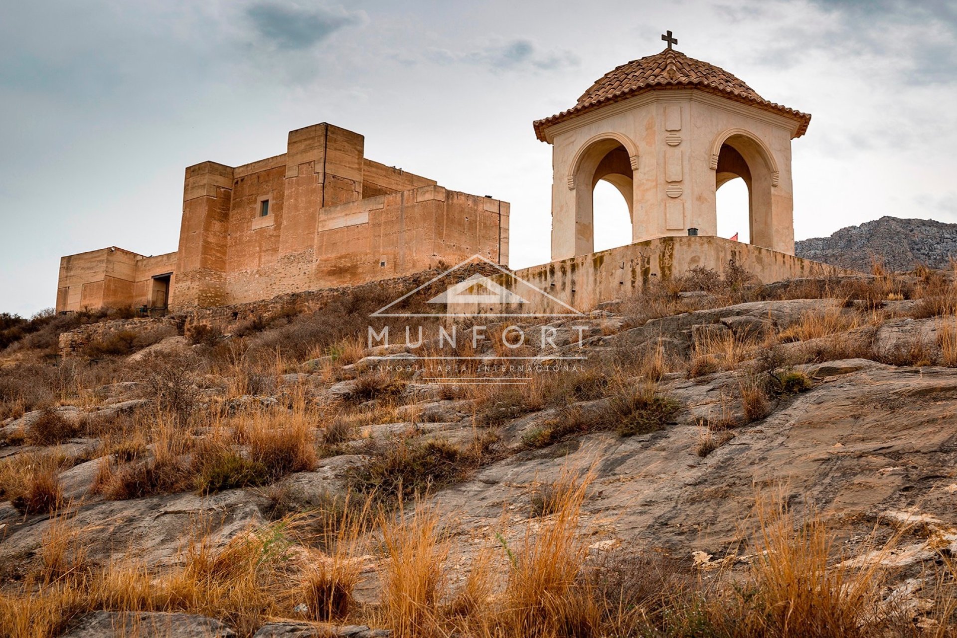 Segunda mano - Villas -
Cox
