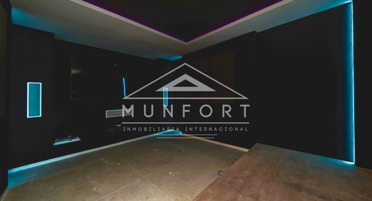 Segunda mano - Villas de lujo -
Benissa