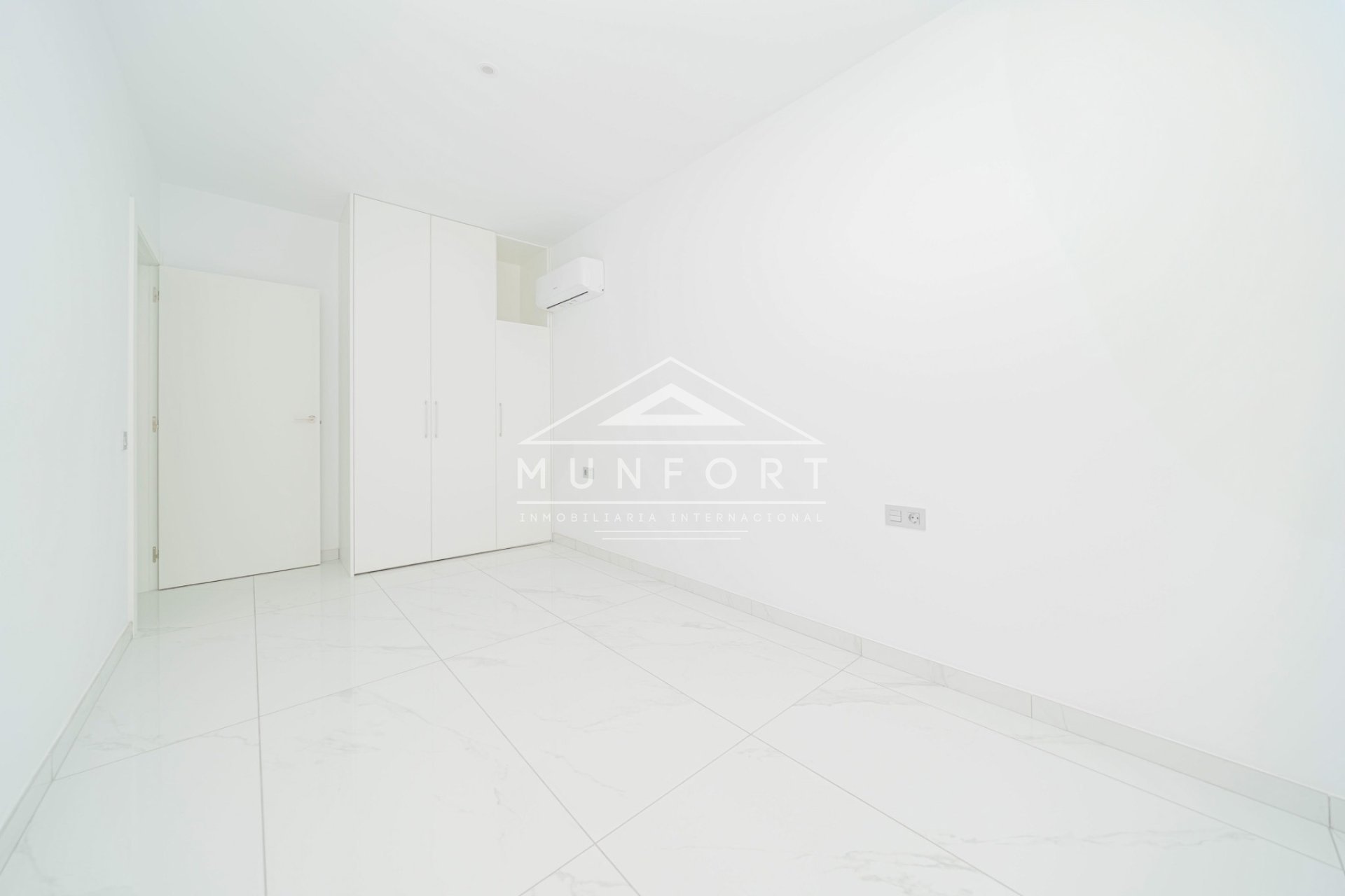 Segunda mano - Villas de lujo -
Finestrat