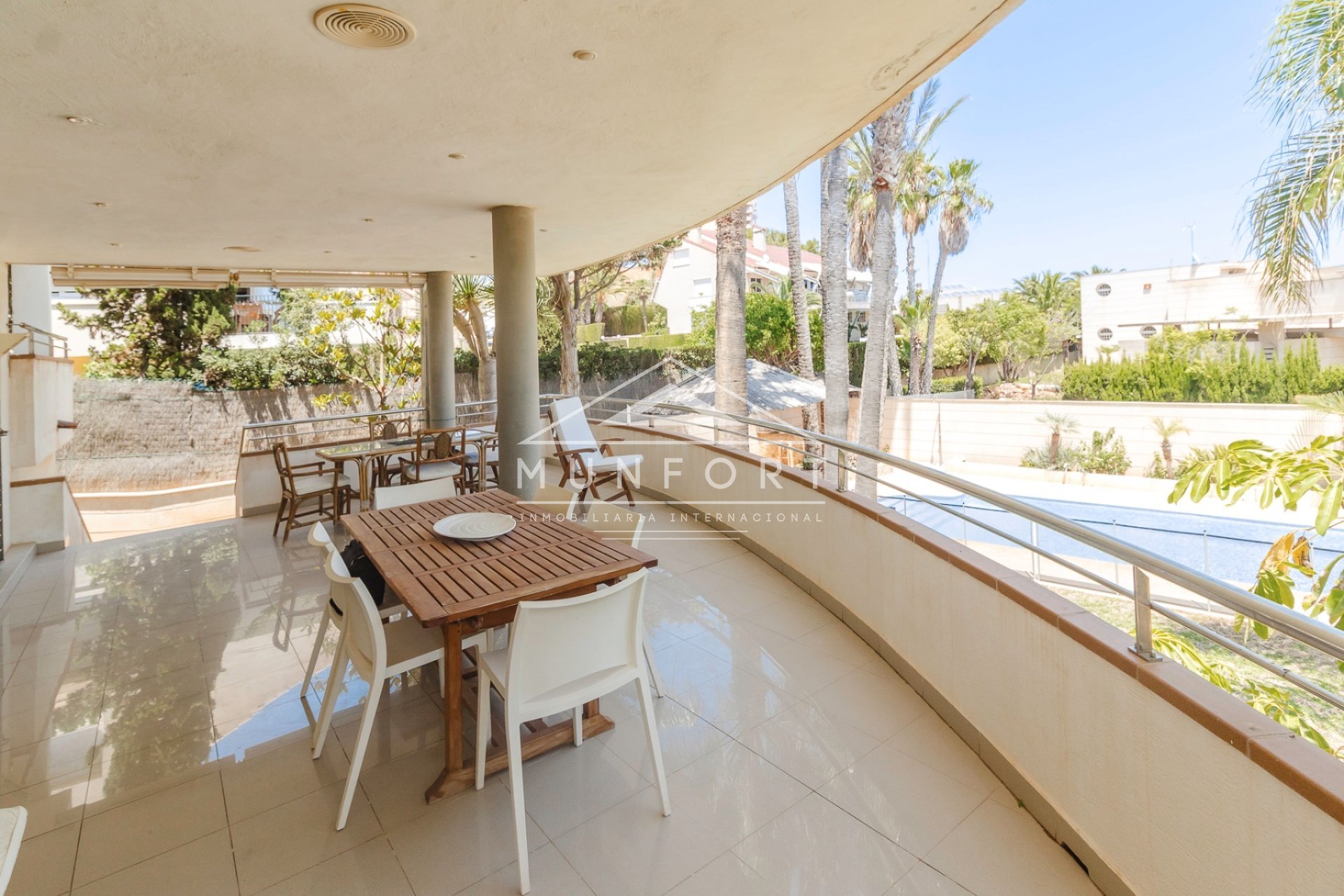 Segunda mano - Villas de lujo -
Orihuela Costa - Dehesa de Campoamor