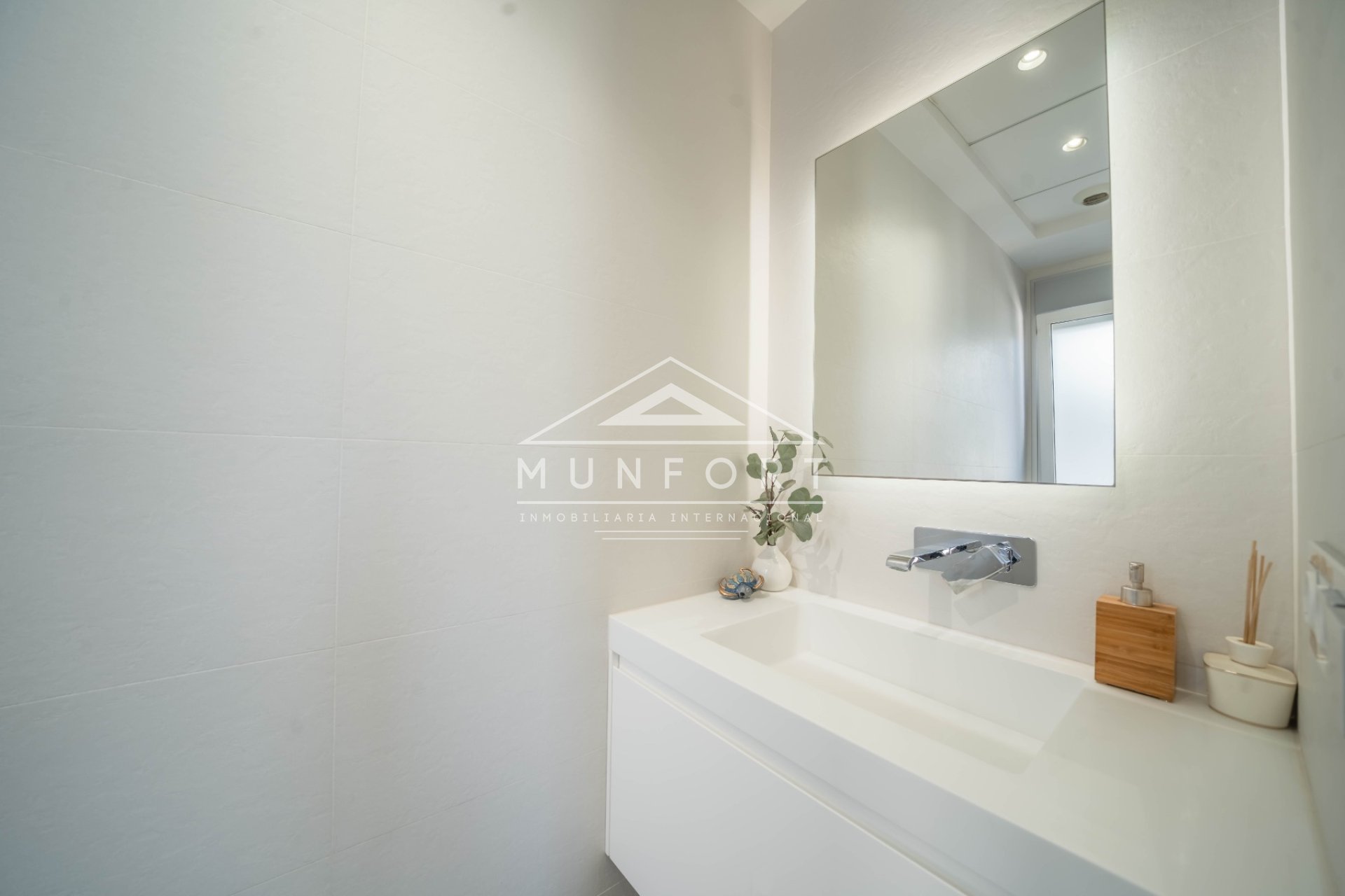 Segunda mano - Villas de lujo -
Orihuela Costa - Dehesa de Campoamor