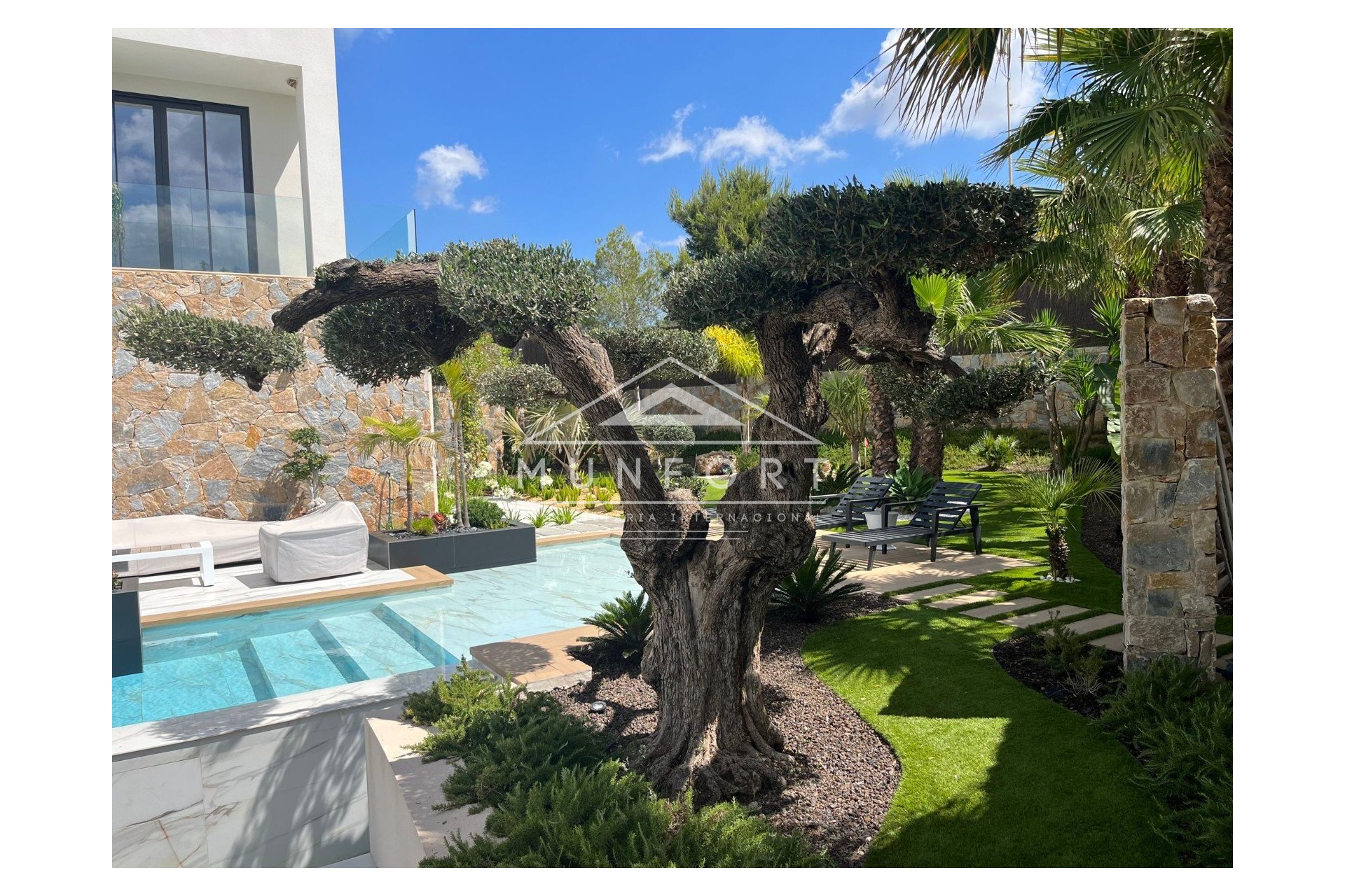 Segunda mano - Villas de lujo -
Orihuela Costa - Las Colinas Golf