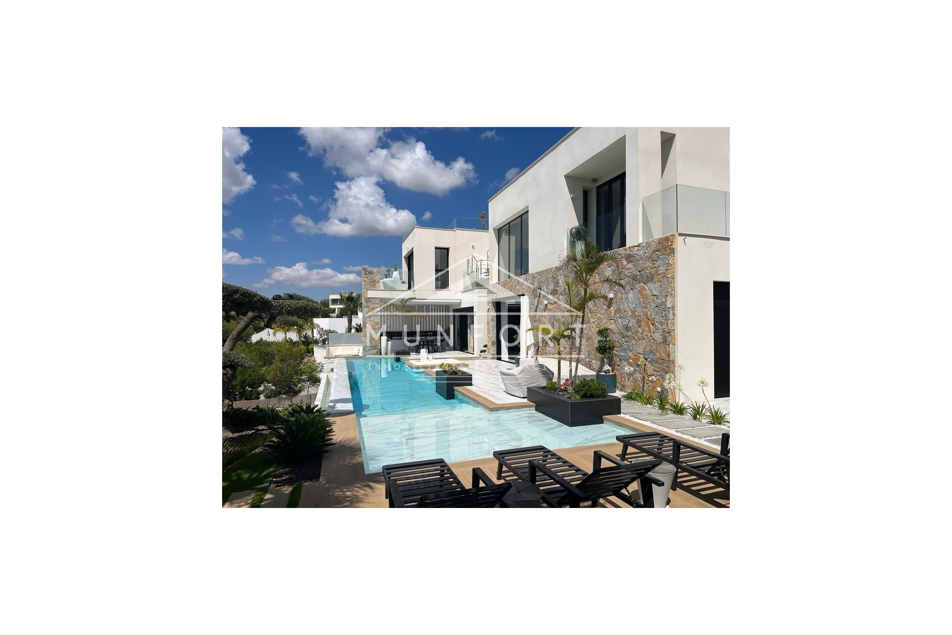 Segunda mano - Villas de lujo -
Orihuela Costa - Las Colinas Golf