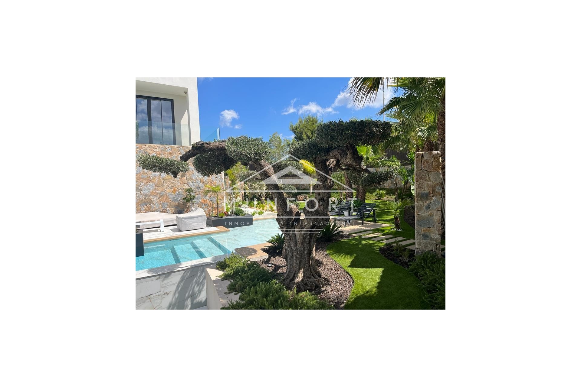 Segunda mano - Villas de lujo -
Orihuela Costa - Las Colinas Golf