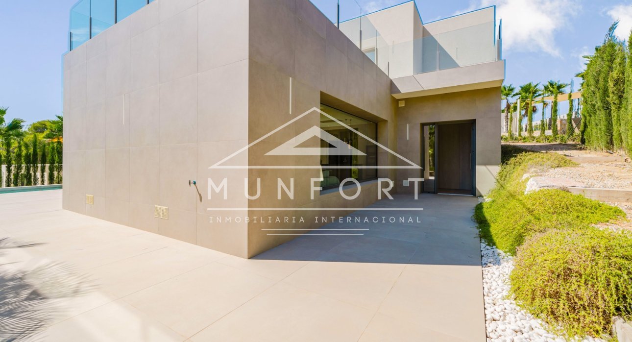 Segunda mano - Villas de lujo -
Orihuela Costa - Las Colinas Golf