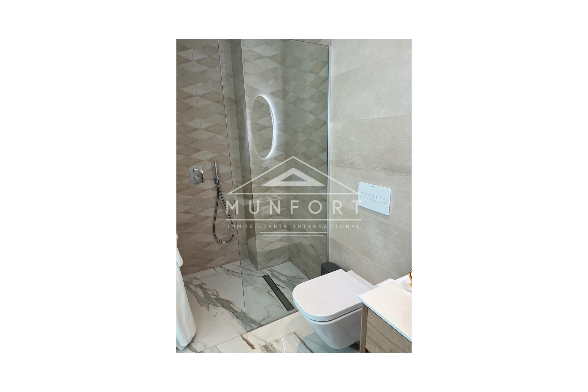 Segunda mano - Villas de lujo -
Orihuela Costa - Las Colinas Golf