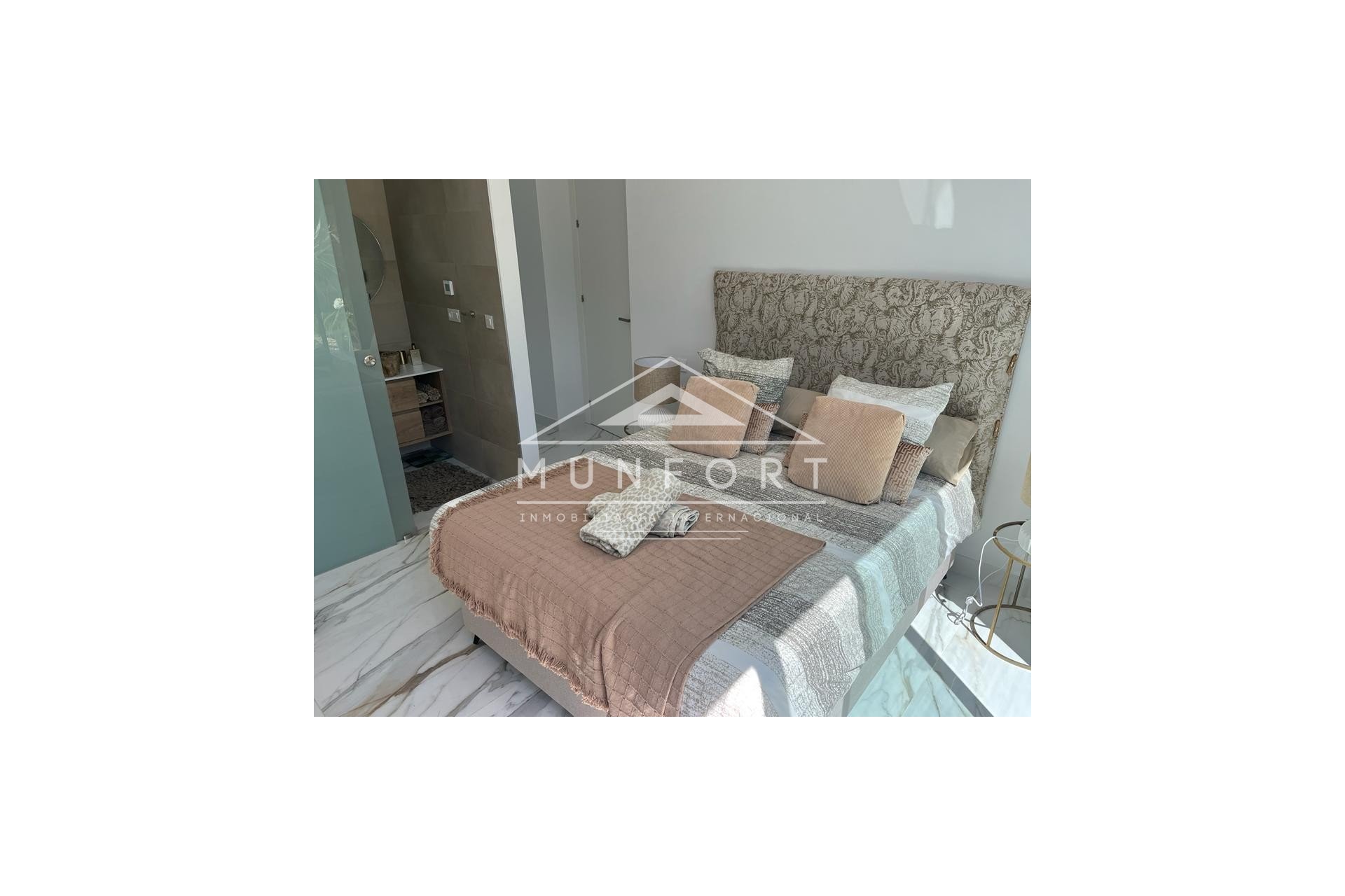 Segunda mano - Villas de lujo -
Orihuela Costa - Las Colinas Golf