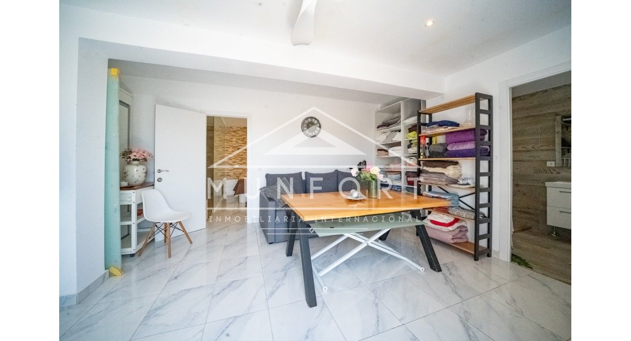 Segunda mano - Villas de lujo -
Orihuela Costa - Villamartín