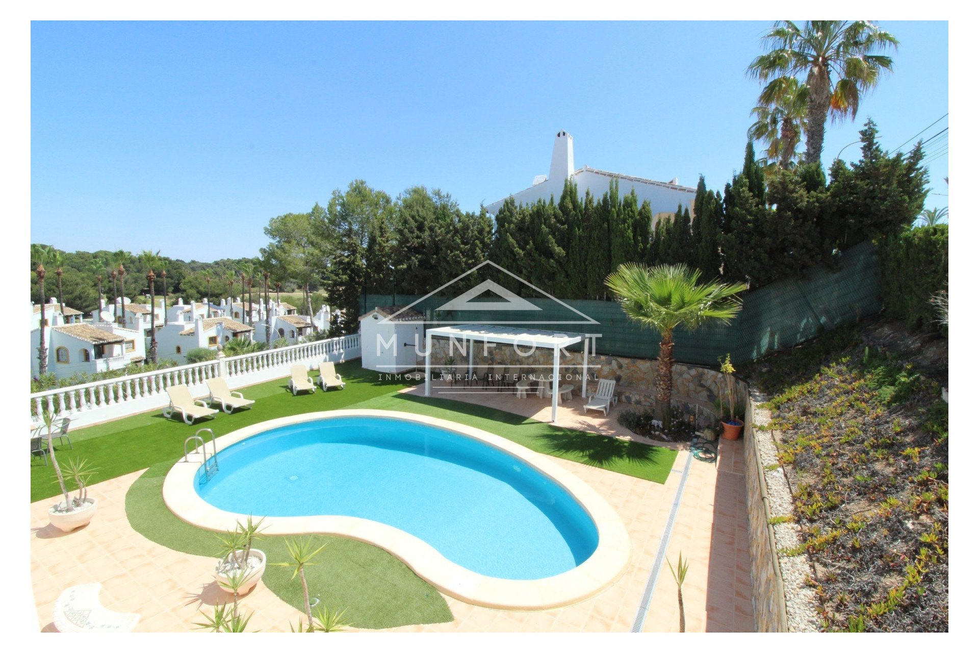 Segunda mano - Villas de lujo -
Orihuela Costa - Villamartin