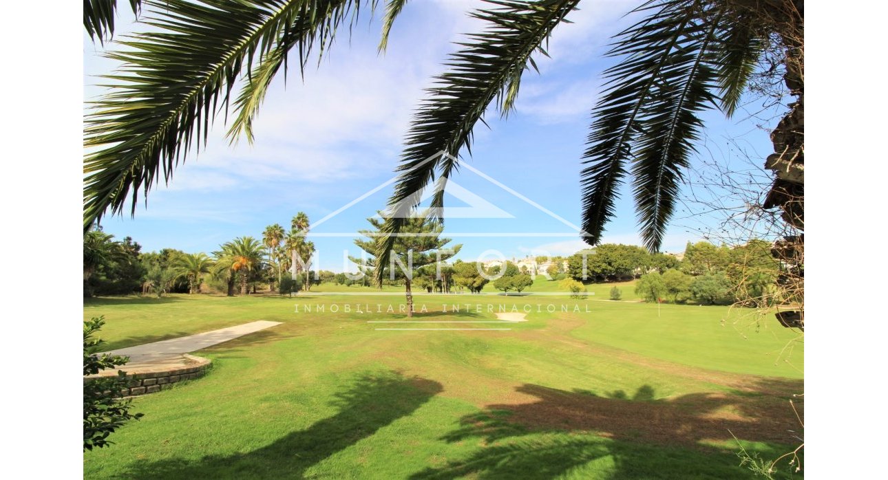 Segunda mano - Villas de lujo -
Orihuela Costa - Villamartin