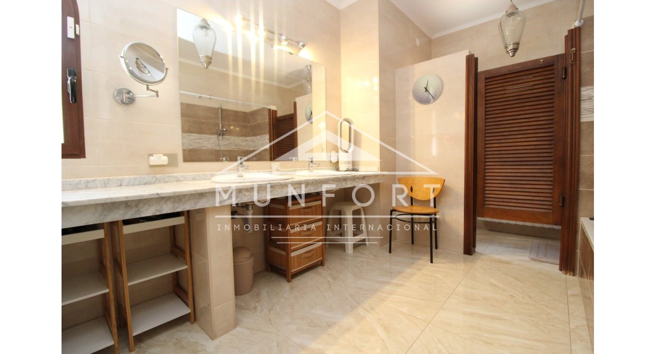 Segunda mano - Villas de lujo -
Orihuela Costa - Villamartin