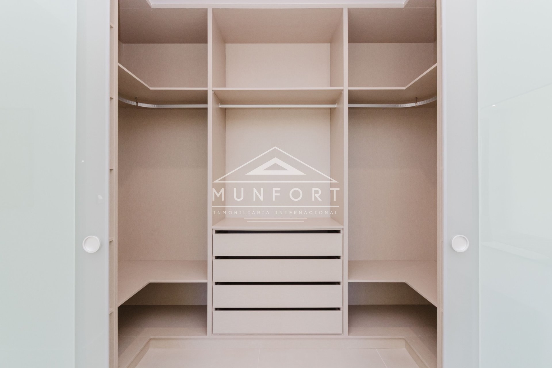 Segunda mano - Villas de lujo -
Pilar de la Horadada - Pinar de Campoverde