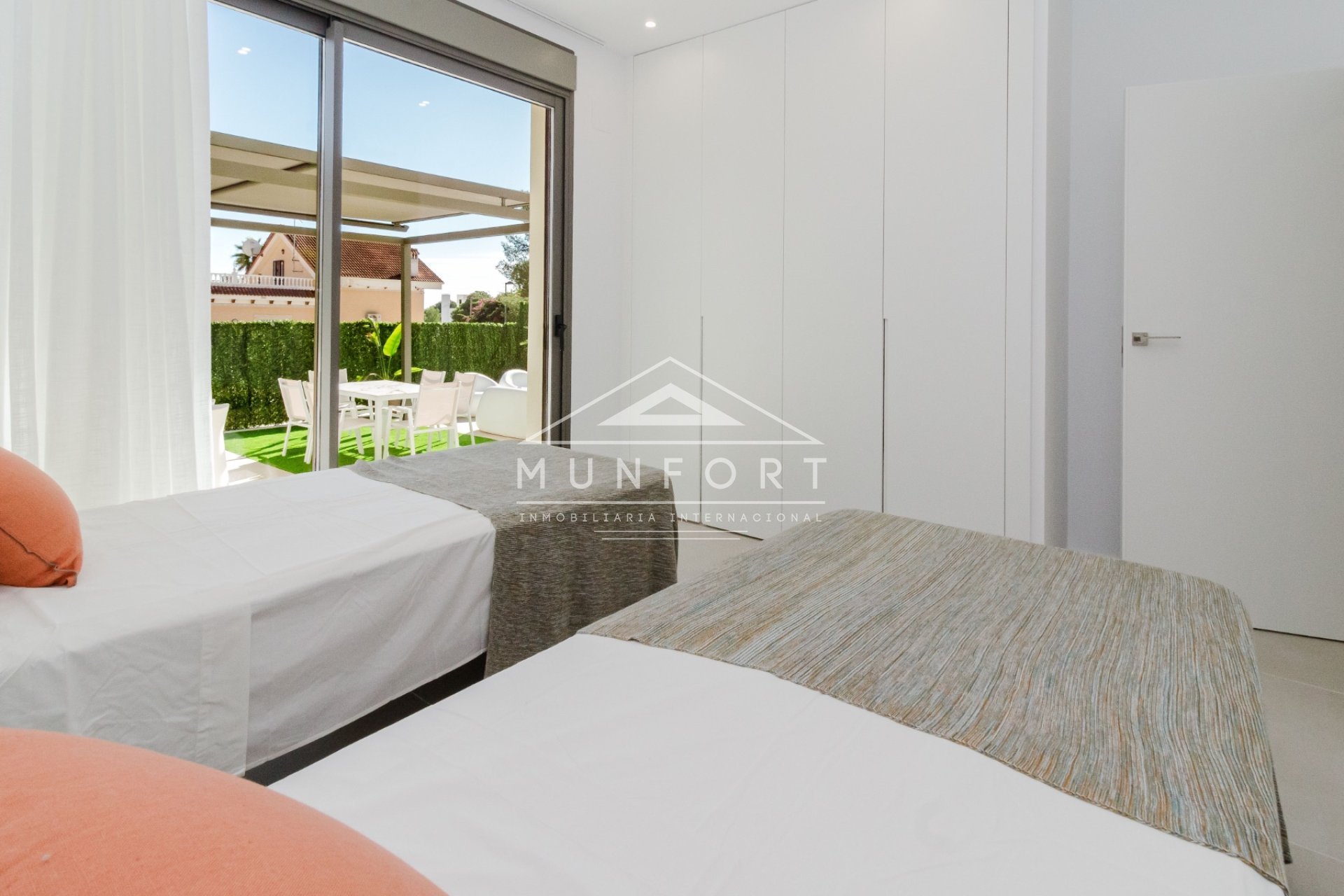 Segunda mano - Villas de lujo -
Pilar de la Horadada - Pinar de Campoverde