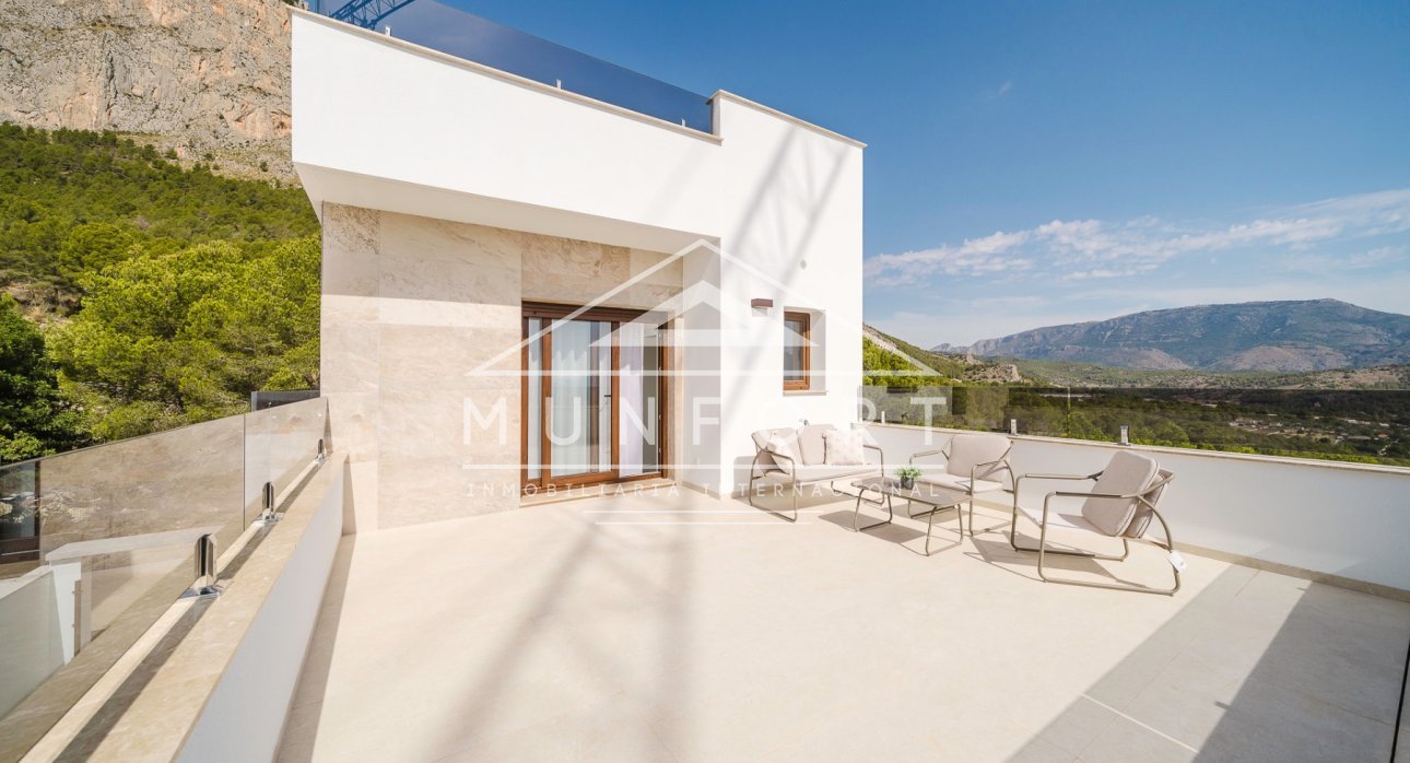 Segunda mano - Villas de lujo -
Polop de La Marina 