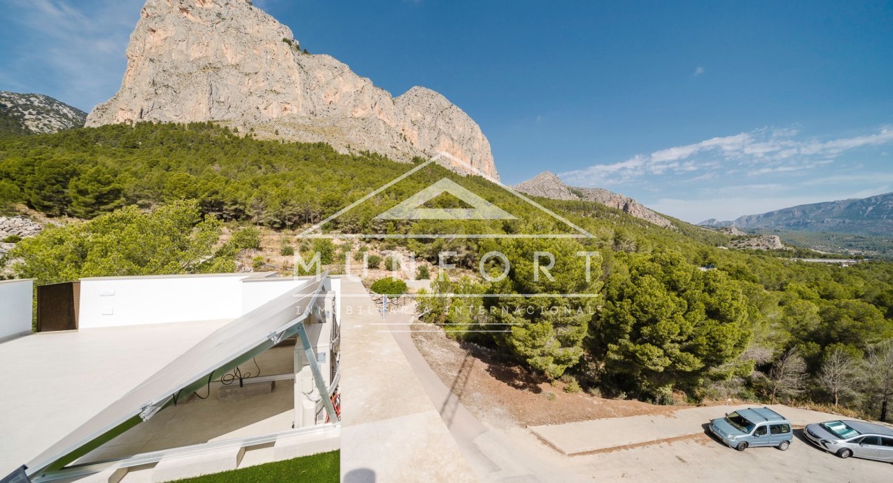 Segunda mano - Villas de lujo -
Polop de La Marina 