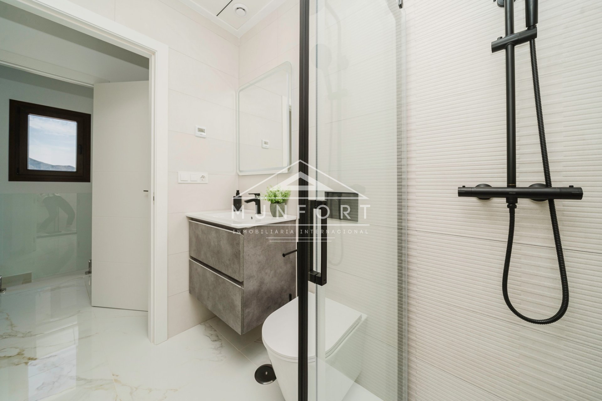 Segunda mano - Villas de lujo -
Polop de La Marina 