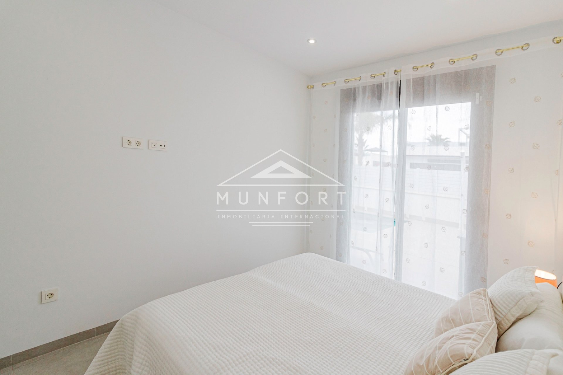 Segunda mano - Villas de lujo -
Sucina