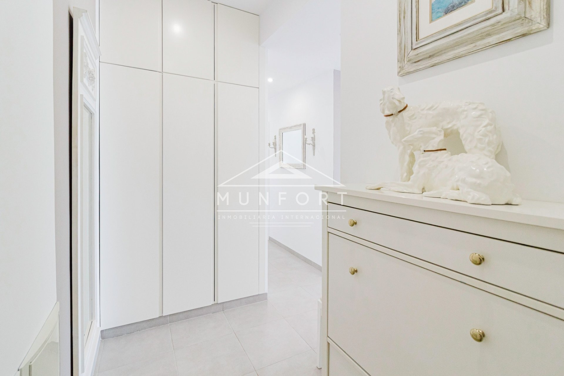 Segunda mano - Villas de lujo -
Sucina