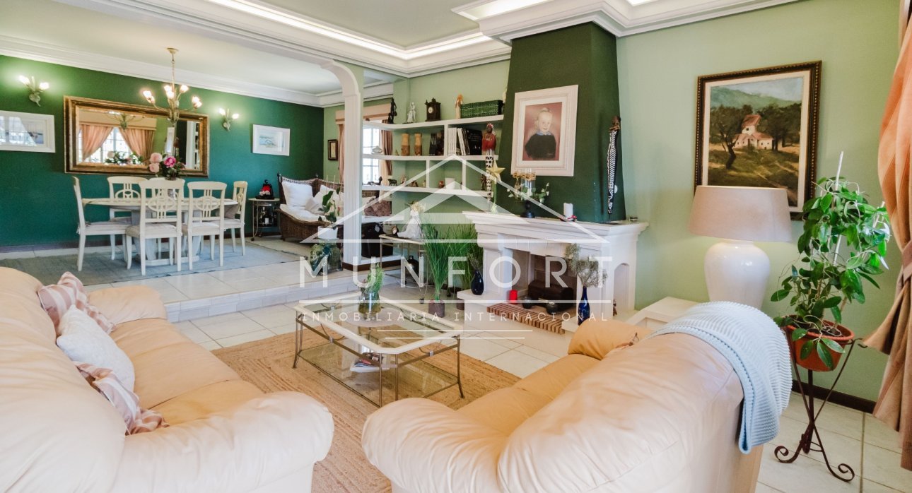 Segunda mano - Villas de lujo -
Torrevieja - La Mata - Torrevieja