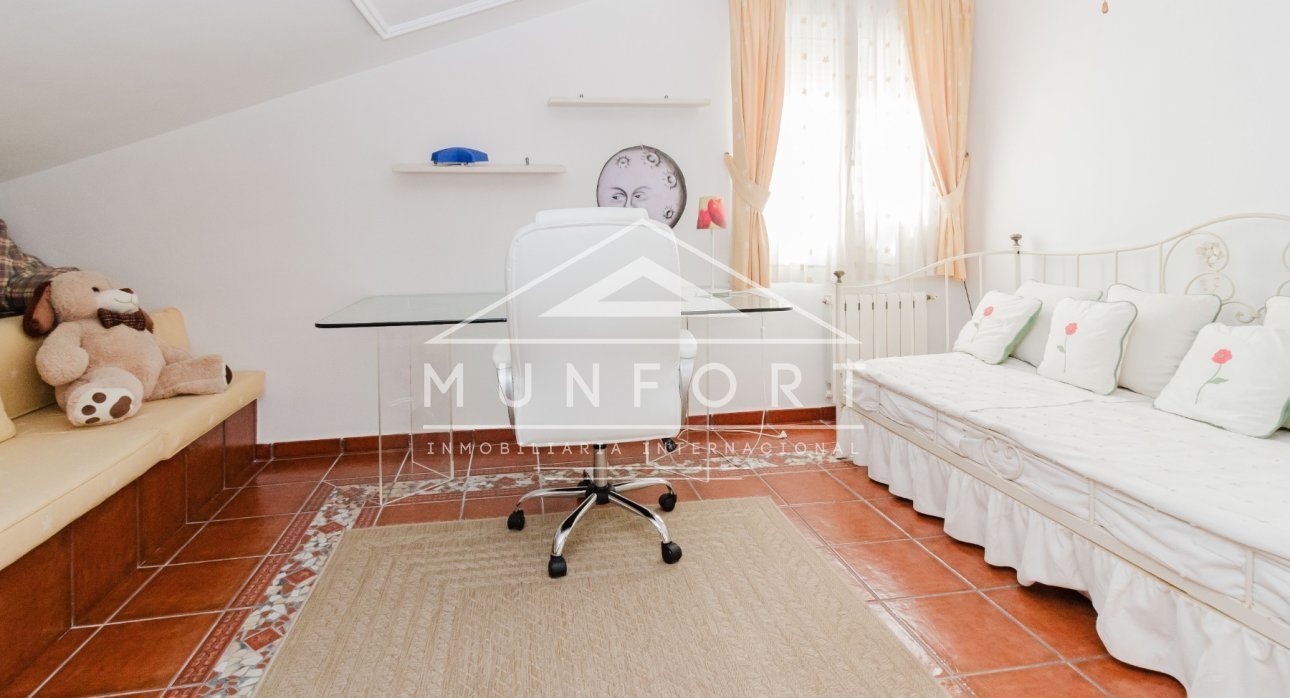 Segunda mano - Villas de lujo -
Torrevieja - La Mata - Torrevieja