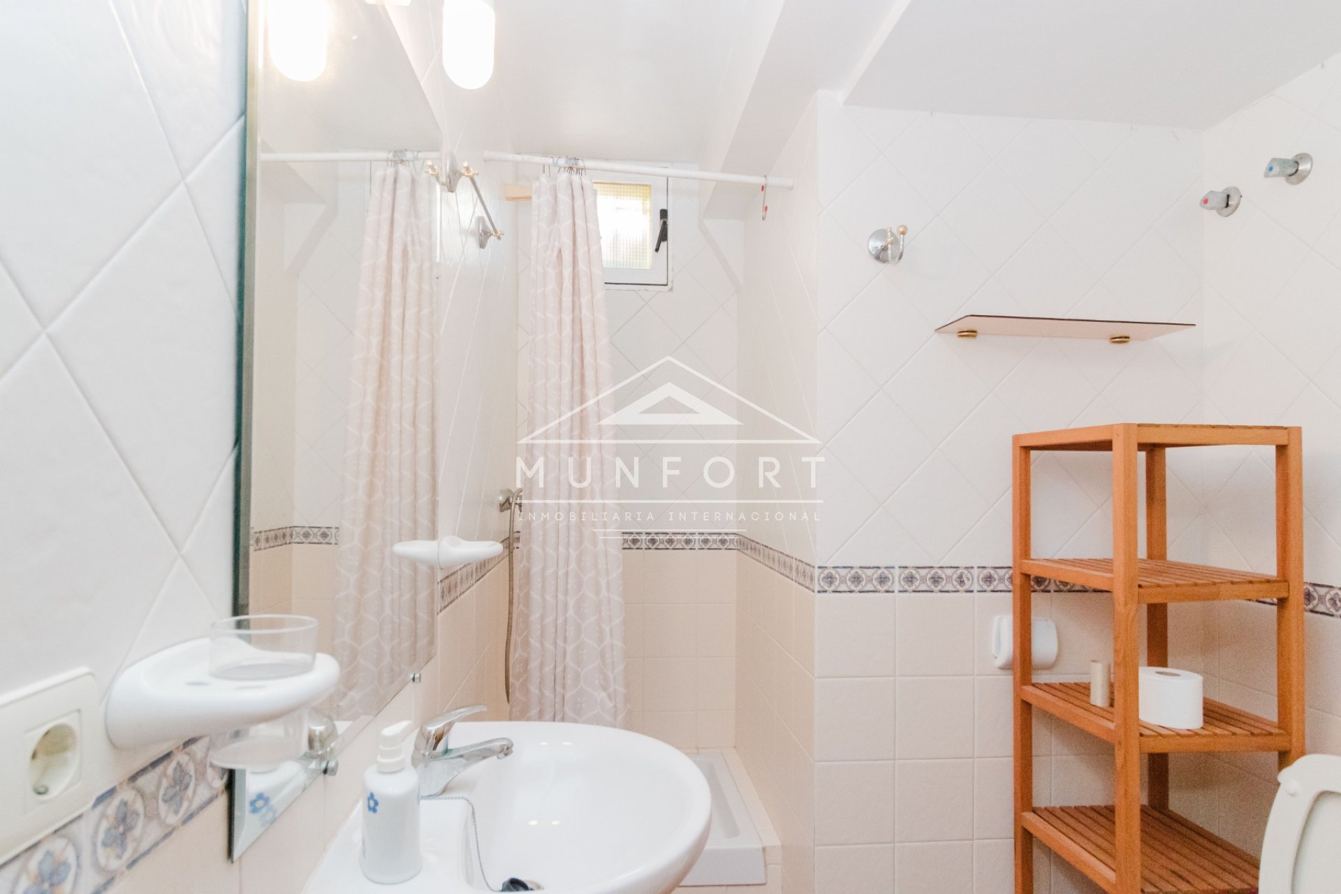 Segunda mano - Villas de lujo -
Torrevieja - La Mata - Torrevieja