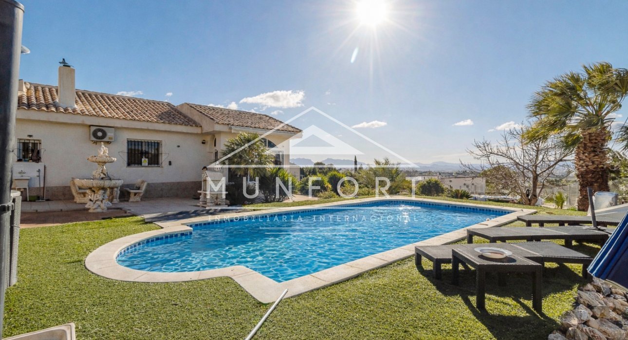 Segunda mano - Villas -
Fortuna