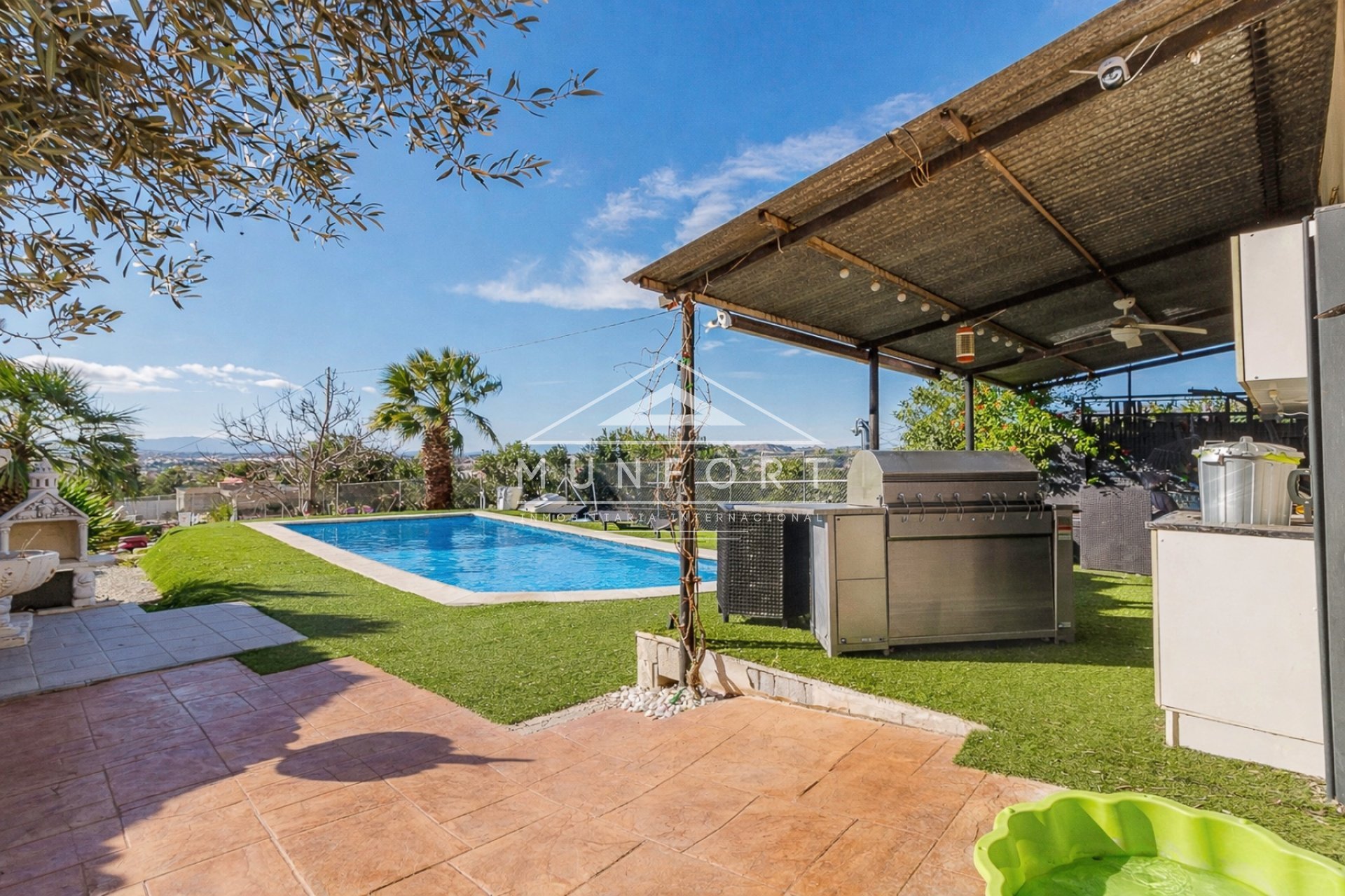 Segunda mano - Villas -
Fortuna