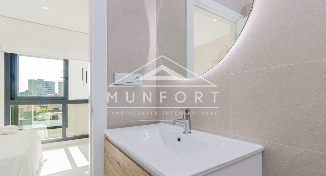 Segunda mano - Villas -
La Manga - Playa Honda