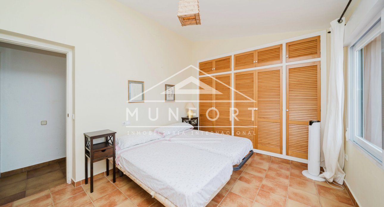 Segunda mano - Villas -
La Manga