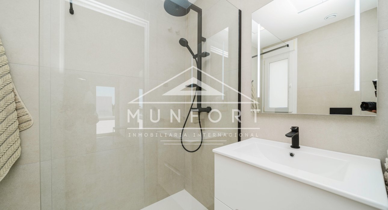 Segunda mano - Villas -
Los Montesinos