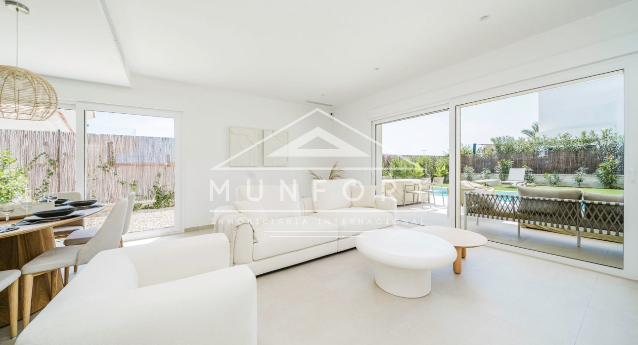 Segunda mano - Villas -
Los Montesinos